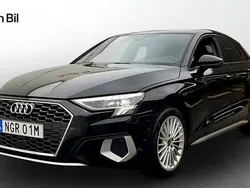 Brilliantsvart Begagnad 2023 Audi A3 Advanced Plus | 279 000 kr (Marknadspris)