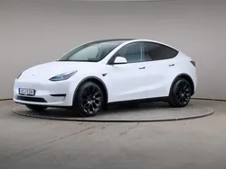 Vit Begagnad 2022 Tesla Model Y Long Range SUV | 375 000 kr