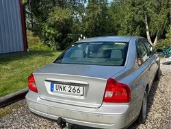 Grå Begagnad 2004 Volvo S80 Business Edition Sedan | 15 000 kr (Bra pris)