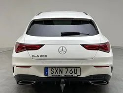 Vit Begagnad 2020 Mercedes CLA200 Shooting Brake AMG Kombi | 289 900 kr (Marknadspris)