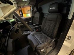 Vit Ny 2025 VW Caddy Minibuss | 424 875 kr (Marknadspris)