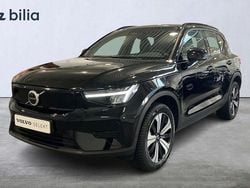 Svart Begagnad 2022 Volvo XC40 Core SUV | 334 900 kr