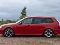 Röd Begagnad 2006 Saab 9-3 Vector Kombi | 24 000 kr (Bra pris)