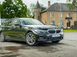 Svart Begagnad 2021 BMW 330e Kombi | 299 000 kr (Marknadspris)