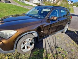 Brun Begagnad 2010 BMW X1 SUV | 56 000 kr (Bra pris)