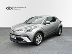 Mörkgrå Begagnad 2016 Toyota C-HR Executive SUV | 219 900 kr (Lite dyr)