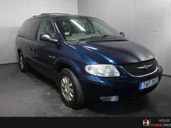 Blå Begagnad 2003 Chrysler Grand Voyager Minibuss | 27 900 kr (Marknadspris)