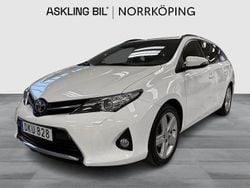 Vit Begagnad 2014 Toyota Auris Edition Kombi | 124 000 kr (Marknadspris)