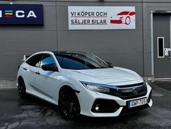 Vit Begagnad 2017 Honda Civic Halvkombi | 183 900 kr (Marknadspris)