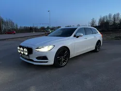 Vit Begagnad 2018 Volvo V90 Kombi | 170 000 kr (Marknadspris)