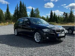 Svart Begagnad 2011 BMW 320 Kombi | 74 000 kr (Marknadspris)