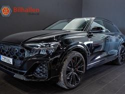 Svart Begagnad 2025 Audi Q8 S-Line SUV | 1 099 900 kr