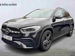 Svart Begagnad 2021 Mercedes GLA250 SUV | 329 900 kr
