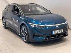Blå Begagnad 2025 VW ID.7 Pro Kombi | 559 900 kr (Marknadspris)