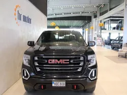 Svart Begagnad 2021 GMC Sierra Van | 799 000 kr