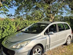 Grå Begagnad 2006 Peugeot 307 Kombi | 15 000 kr (Marknadspris)