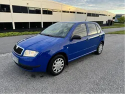 Blå Begagnad 2003 Skoda Fabia Halvkombi | 25 999 kr (Lite dyr)