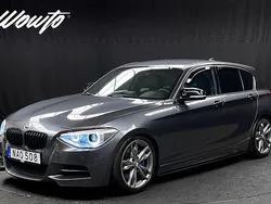 Grå Begagnad 2013 BMW M135 Halvkombi | 229 800 kr (Marknadspris)