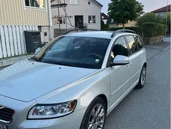 Vit Begagnad 2011 Volvo V50 Kinetic Kombi | 75 000 kr (Lite dyr)