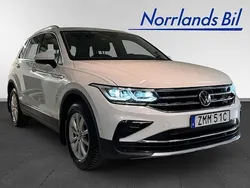 Vit (pure white) Begagnad 2021 VW Tiguan Elegance SUV | 319 000 kr (Marknadspris)