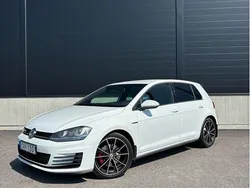 Vit Begagnad 2014 VW Golf VII GTD Halvkombi | 119 500 kr (Marknadspris)