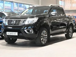 Svart Begagnad 2019 Nissan Navara Tekna Pickup | 279 000 kr (Marknadspris)