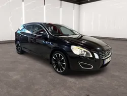 Svart Begagnad 2012 Volvo V60 Momentum Kombi | 89 900 kr (Bra pris)