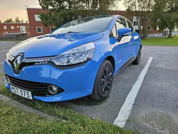 Blå Begagnad 2015 Renault Clio IV Halvkombi | 78 000 kr (Bra pris)