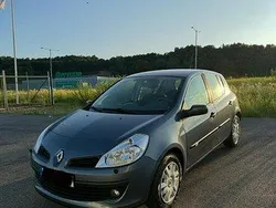 Begagnad 2006 Renault Clio R.S. Halvkombi | 35 000 kr (Marknadspris)
