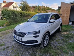 Vit Begagnad 2018 Skoda Karoq SUV | 195 000 kr (Marknadspris)