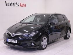 Svart Begagnad 2015 Toyota Auris Active Halvkombi | 85 000 kr (Bra pris)