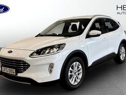 Vit (white) Begagnad 2022 Ford Kuga Titanium SUV | 244 900 kr (Marknadspris)