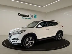 Vit Begagnad 2015 Hyundai Tucson Premium SUV | 199 900 kr (Marknadspris)