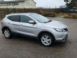 Silver Begagnad 2015 Nissan Qashqai SUV | 139 999 kr