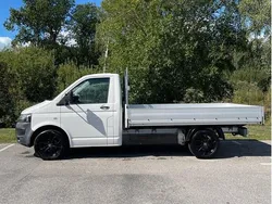 Vit Begagnad 2014 VW T5 Van | 125 000 kr (Marknadspris)