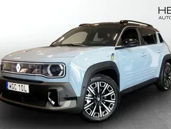 Svart (black) Begagnad 2025 Renault 4 E-Tech Iconic SUV | 476 800 kr