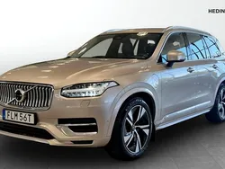 Ljusgrå (gold) Begagnad 2022 Volvo XC90 SUV | 599 000 kr (Marknadspris)