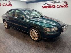 Mörkgrön (grön) Begagnad 2004 Volvo S60 Business Edition Sedan | 31 999 kr (Bra pris)