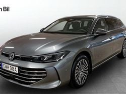Mörkgrå Begagnad 2024 VW Passat Elegance Kombi | 499 800 kr