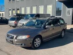 Grå Begagnad 2009 Volvo V70 Momentum Kombi | 59 900 kr (Marknadspris)