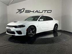 Mörkröd Begagnad 2018 Dodge Charger Sedan | 399 900 kr (Dyr)