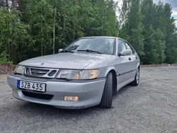 Grå Begagnad 2002 Saab 9-3 Aero Halvkombi | 29 500 kr (Dyr)