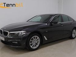 Grå Begagnad 2017 BMW 520 Sport Line Sedan | 229 900 kr (Bra pris)