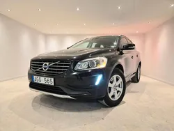 Svart Begagnad 2013 Volvo XC60 Momentum SUV | 114 900 kr (Marknadspris)