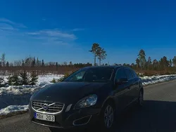 Grå Begagnad 2012 Volvo V60 Summum Kombi | 65 000 kr (Dyr)