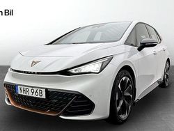 Vit Begagnad 2023 Cupra Born e-Boost Halvkombi | 259 900 kr (Marknadspris)