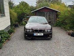Begagnad 1996 BMW 528 Sedan | 70 000 kr