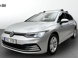 Silver Begagnad 2023 VW Golf VIII Life Kombi | 289 900 kr (Marknadspris)