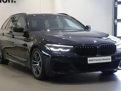 Svart Begagnad 2022 BMW 520 M Sport Kombi | 349 000 kr (Marknadspris)