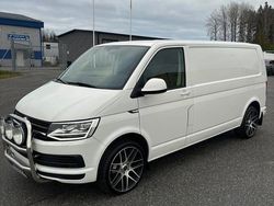 Vit Begagnad 2017 VW T6 Van | 195 625 kr (Superpris)
